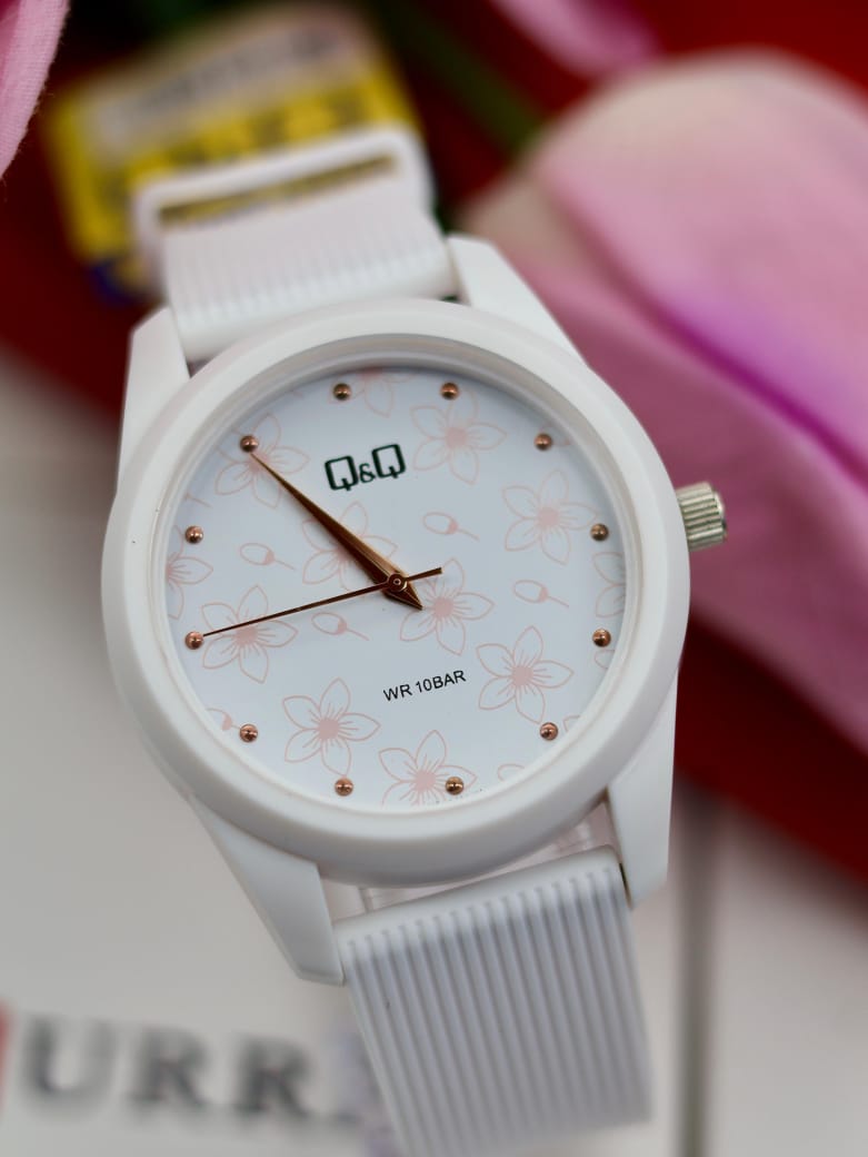 Reloj Q&Q dama goma original