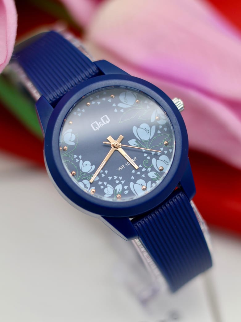 Reloj Q&Q dama goma original