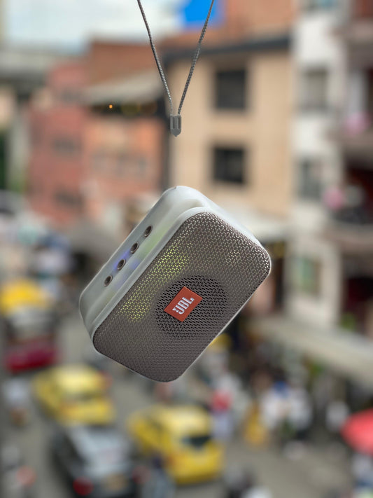 Parlante JBL 1.1 Multifuncional muchi